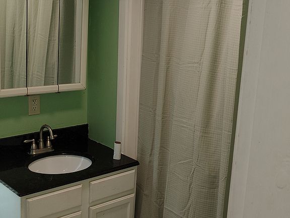2nd image of 642 Tenny Ave #2