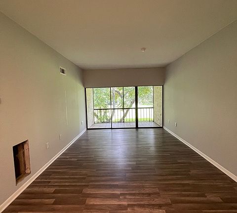 2nd image of 3238 S Semoran Blvd Unit 1-22