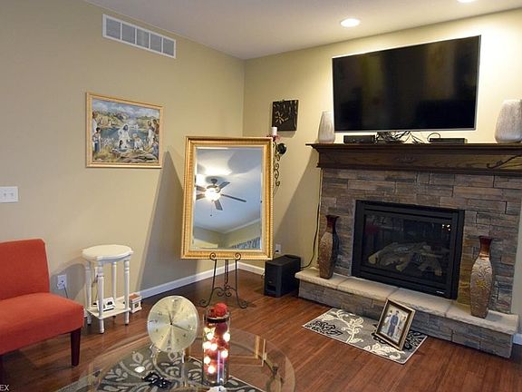 5th image of 6225 Herons Cir