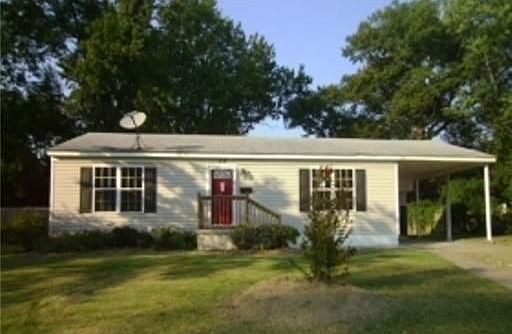 1st image of 15 Eastmoreland Dr