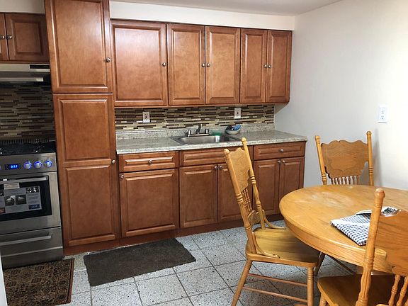 4th image of 4028 Francis Lewis Blvd