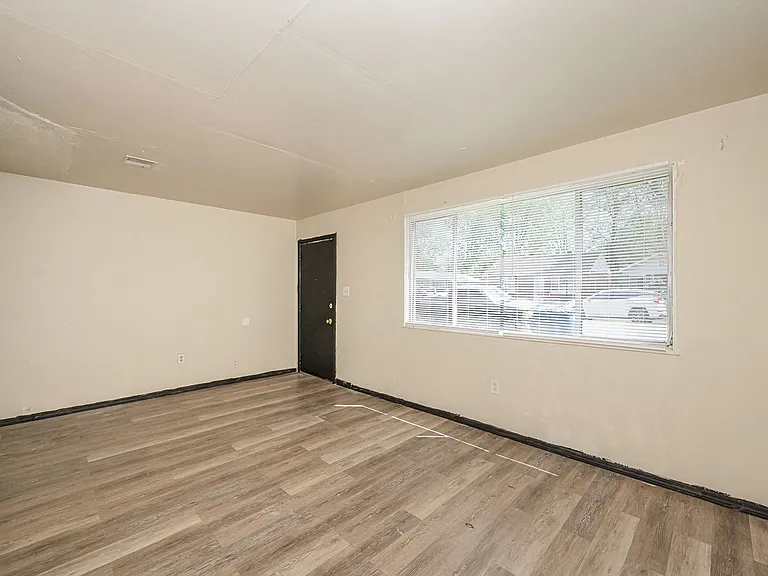 5715 Hodiamont Ave — Photo 30
