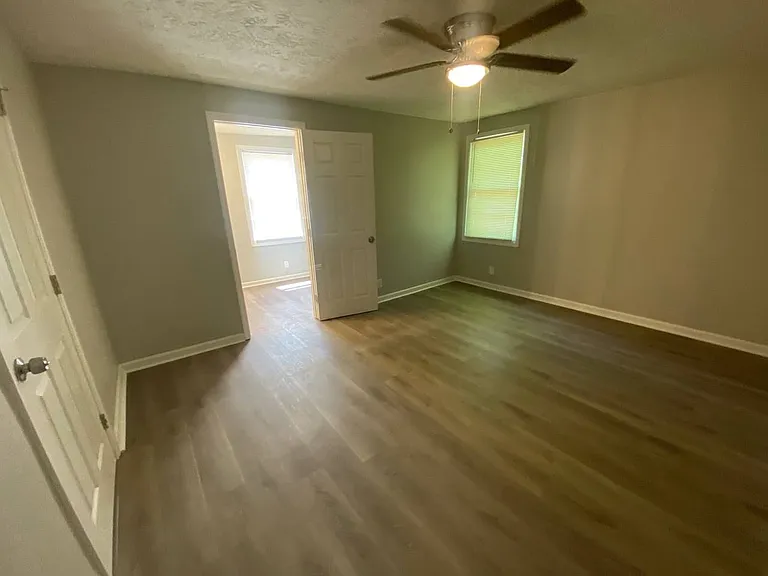 124 Lee Road 296 #124B — Photo 6