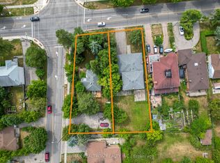 114 Weldrick Rd W, Richmond Hill, ON L4C 3V1