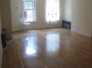 455 Eastern Pkwy, Brooklyn, NY 11216