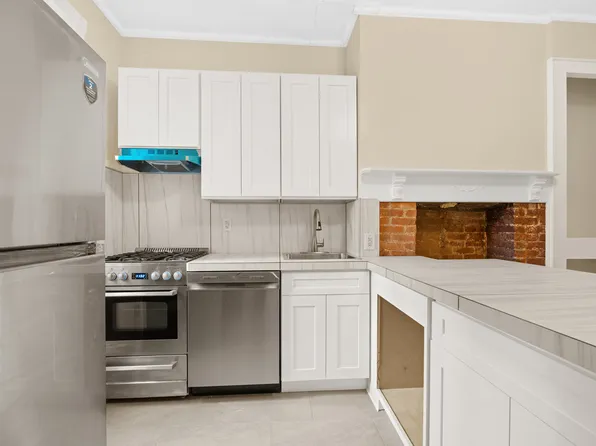 338 New York Ave APT 1R, Jersey City, NJ 07307