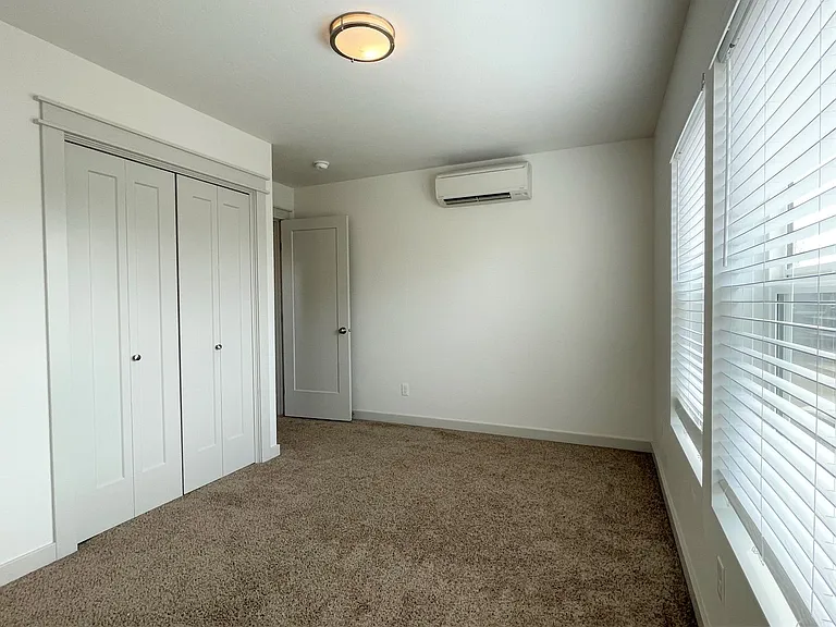5899 N Lakeshore Way — Photo 17
