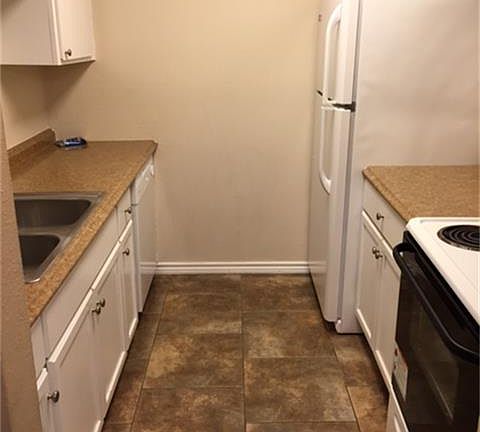 3rd image of 12507 Ashford Meadow Dr #4