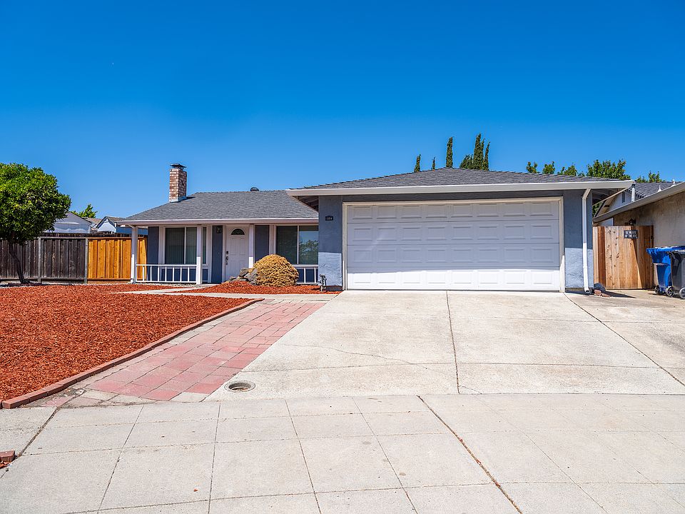 1354 Higuera Pl.