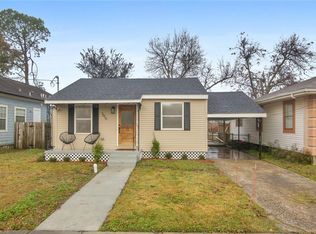 1010 Center St, Arabi, LA 70032
