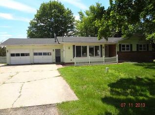 4020 Indian Lakes Rd NE, Cedar Springs, MI 49319