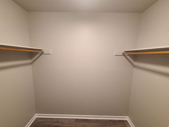 5th image of 410 S Ayersville Rd #14985730