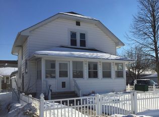 6927 16th Ave, Kenosha, WI 53143