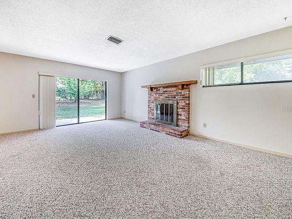 5th image of 305 Paradise Island Dr