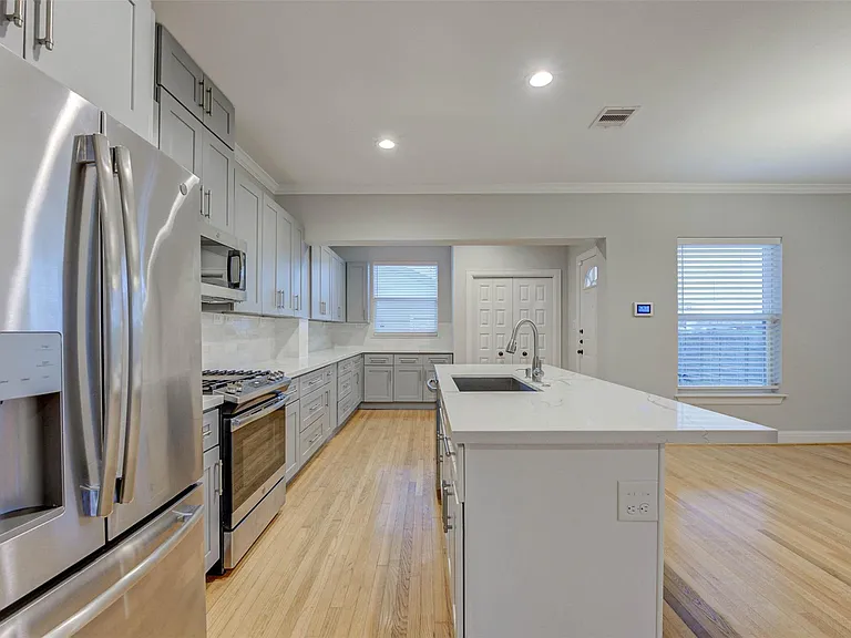 2202 Wentworth St #B — Photo 14