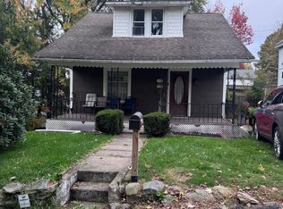 7 Clay Ave, Carbondale, PA 18407