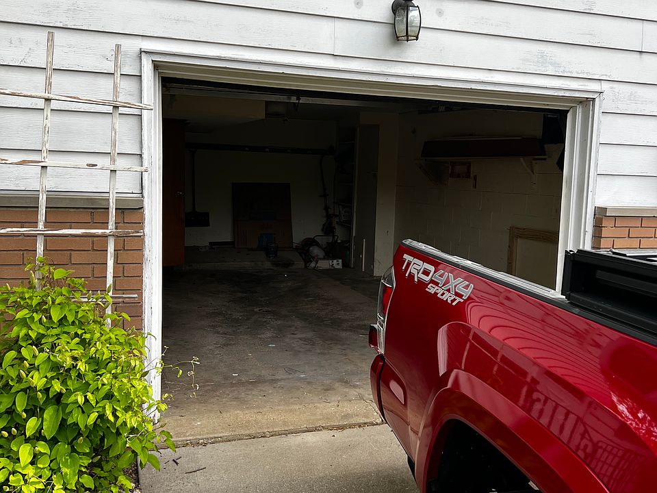 1st image of 2055 Bryn Mawr Dr #2055