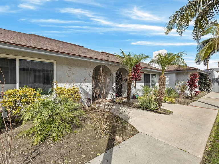 2112 Cindy Pl #B — Photo 2