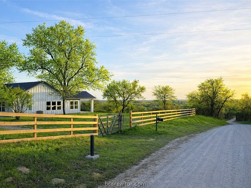 1st image of 3917 Harbor Bolton Rd