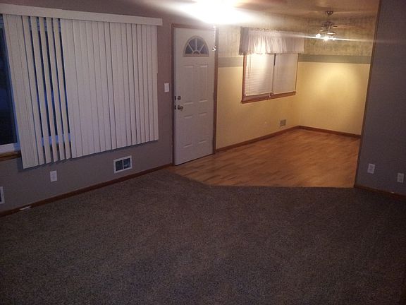Living / Dining Rooms