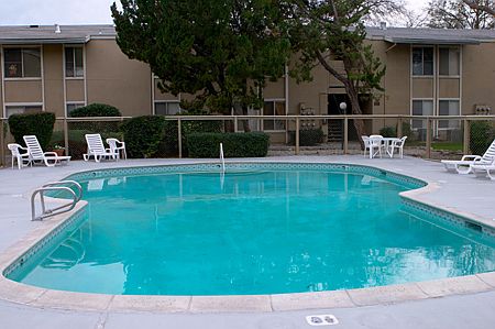 Woodland Oaks Apartments Pool