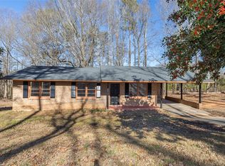 1417 Whiten Rd, Belton, SC 29627