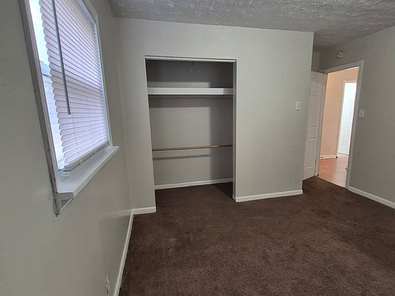 3rd image of 2031 Costello Dr