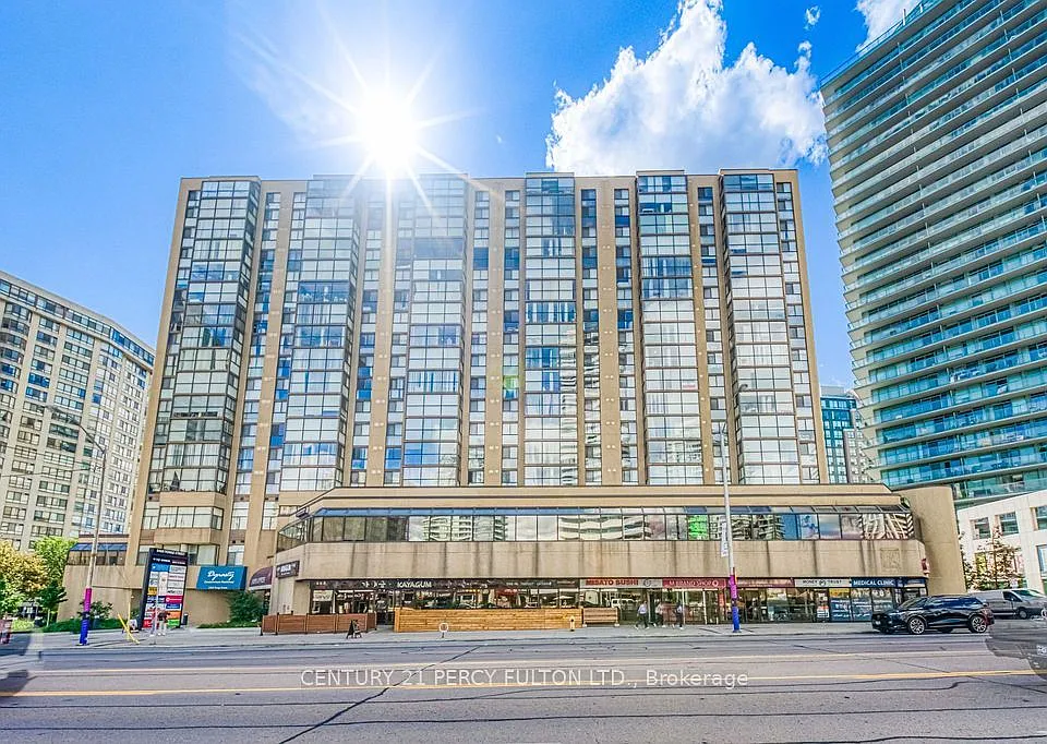 5460 Yonge St #906