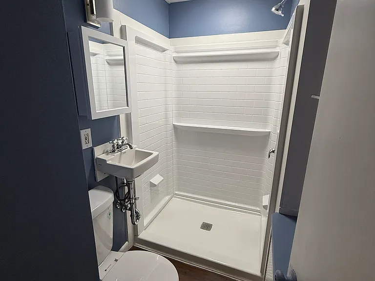127 Dumont Ave #1 — Photo 10