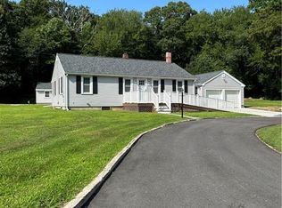 122 Kingstown Rd, Richmond, RI 02898