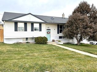807 Moose St, Kemmerer, WY 83101