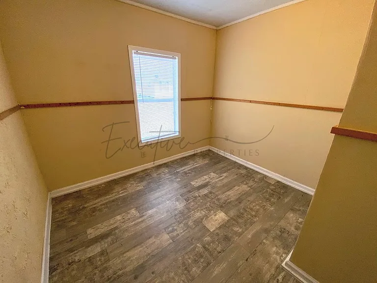 2701 Cline St #C — Photo 10
