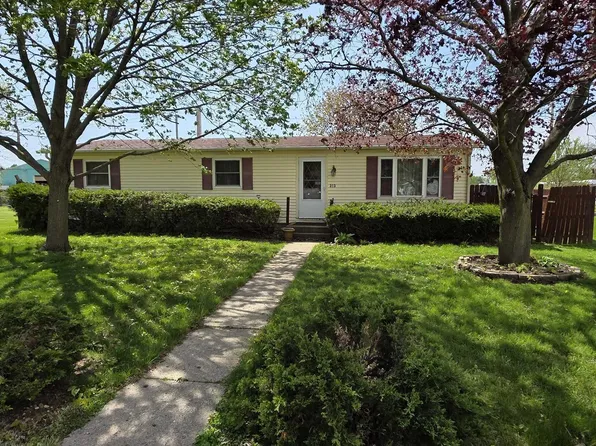 313 N West St, Milford, IN 46542