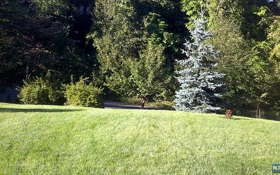 5th image of 72 Royal Park Ter