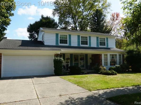 16036 Alpine Dr, Livonia, MI 48154
