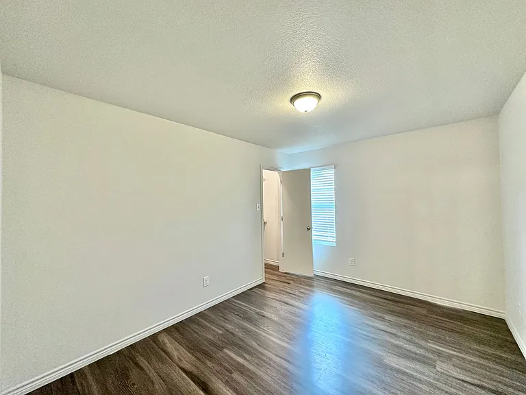 1708 Clovis Dr — Photo 37
