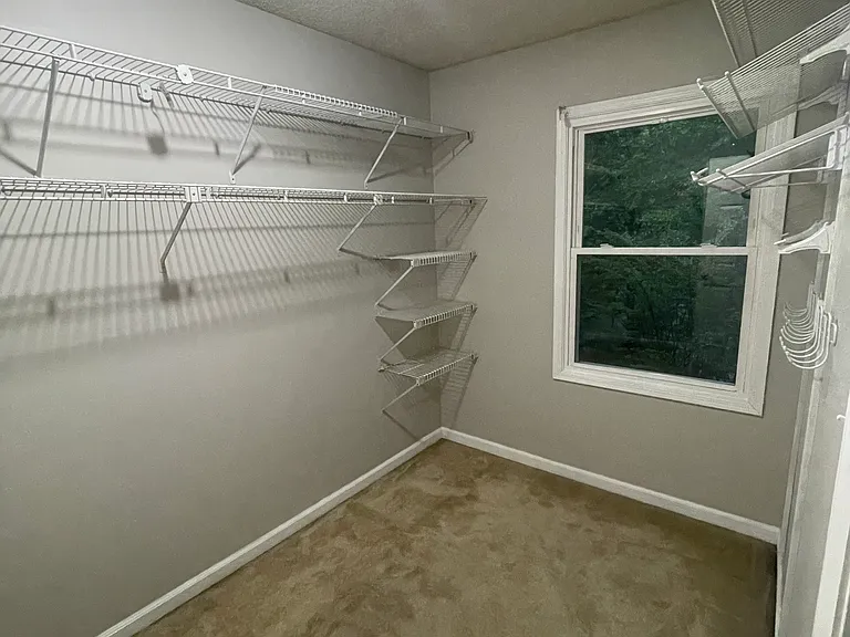 730 Twin Brooks Ct — Photo 14