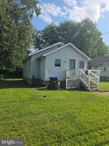 929 Randall Ave, Upper Chichester, PA, 19061
