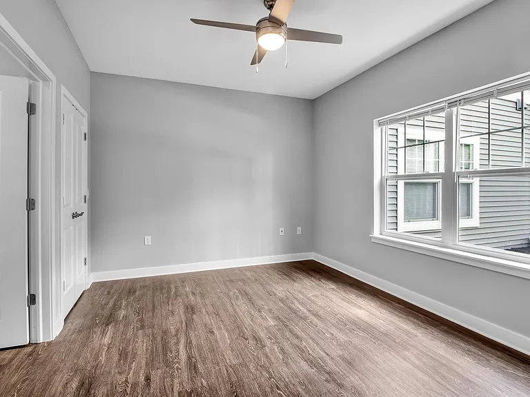 9150 Transit Rd — Photo 13