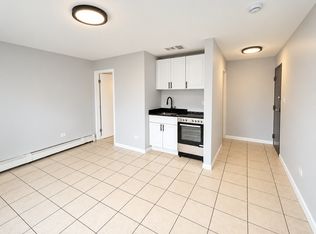 5657 W Fullerton Ave #306N, Chicago, IL 60639