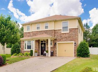 729 Champlain Ct, Cary, NC 27519