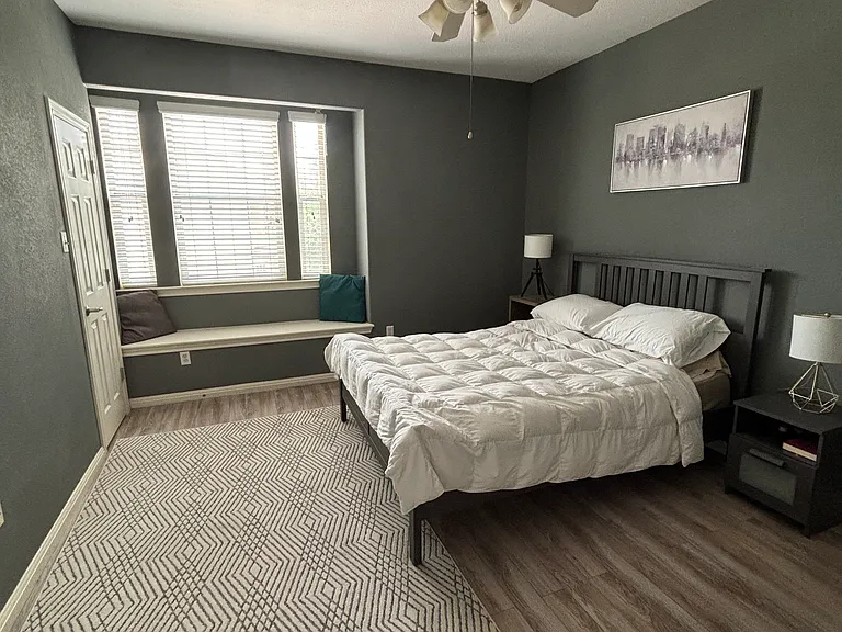 1101 E Parmer Ln #214 — Photo 10
