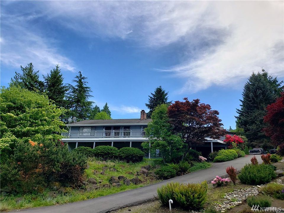 2nd image of 15613 SE 43rd St