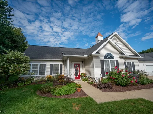 3235 Elizabeth Dr Unit 50, Perry, OH 44081