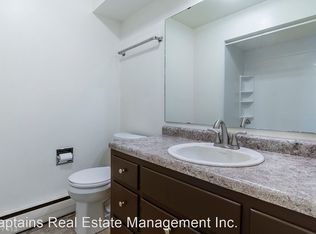 9 Bluebird Ct, Madison, WI 53711