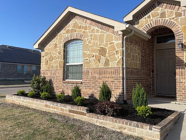 1st image of 5368 Brentlawn Dr