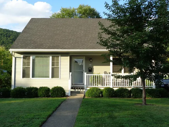 50 Wilson St, Corning, NY 14830