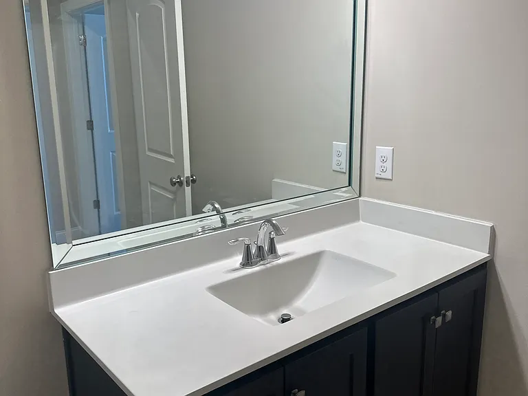 913 Townes Park St — Photo 18