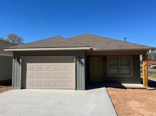 321 E 5th St, Russellville, AR 72801