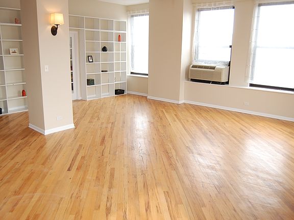 5th image of 600 S Dearborn St APT 1316